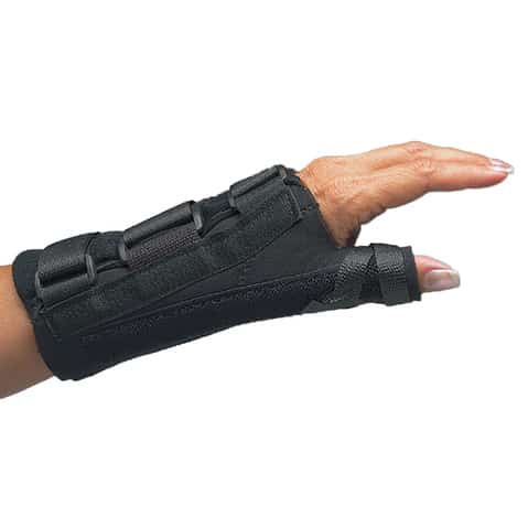 Comfort Coolᵀᴹ D-Ring Thumb/Wrist Splint (Short)
