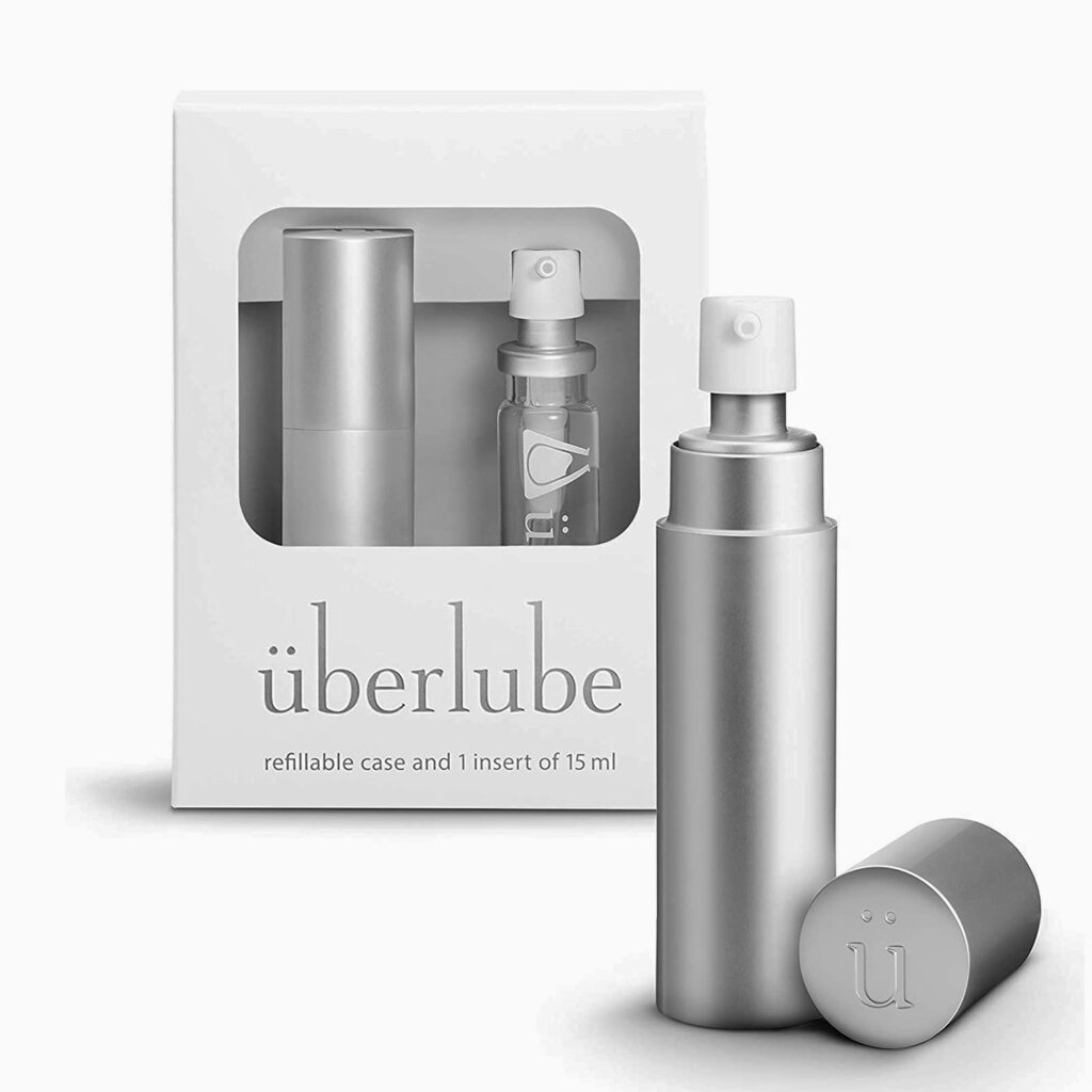 Überlube Good-to-Go aluminum case shown with its 15 ml glass cartridge